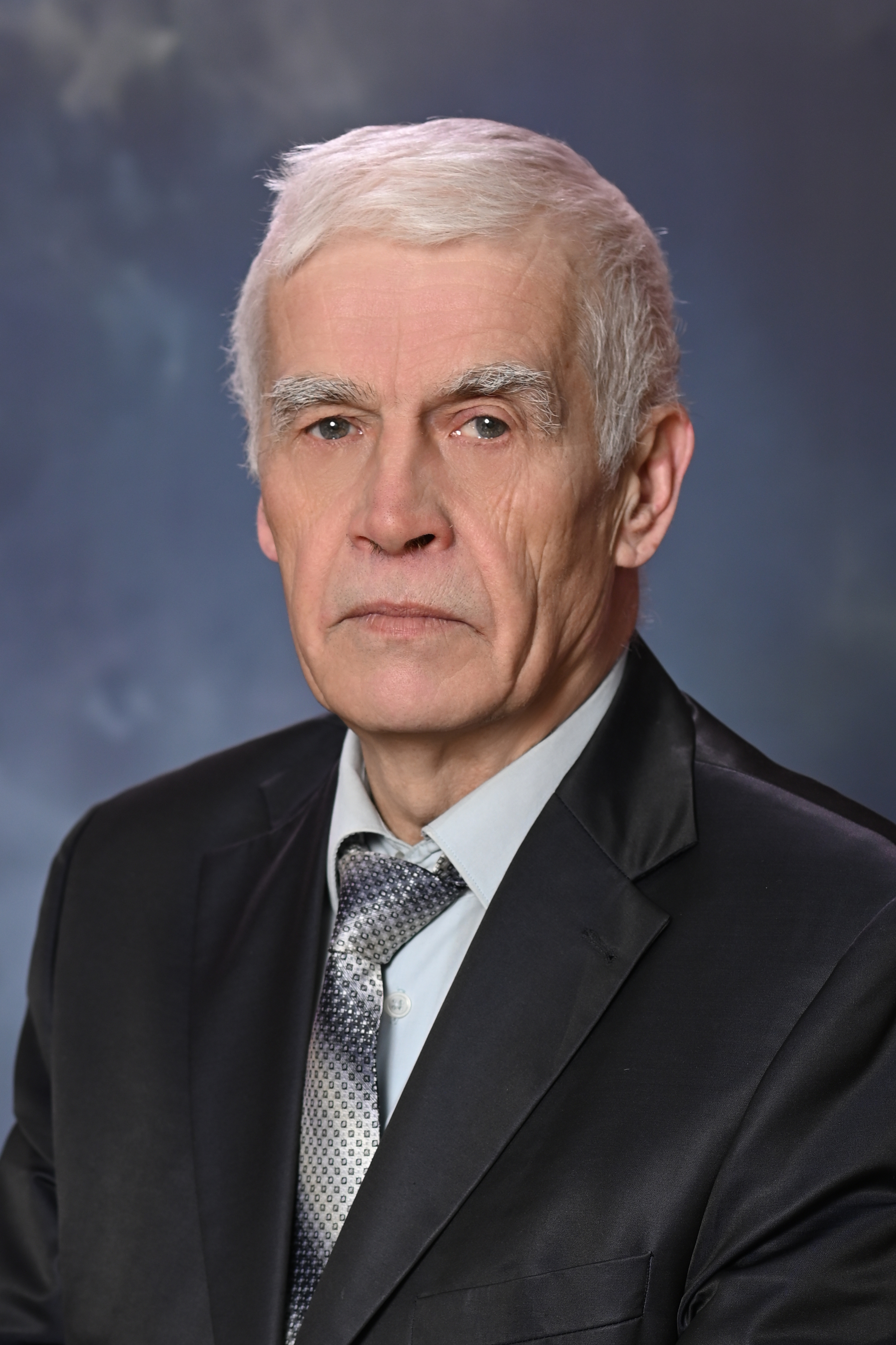 Нестеров Александр Алексеевич.